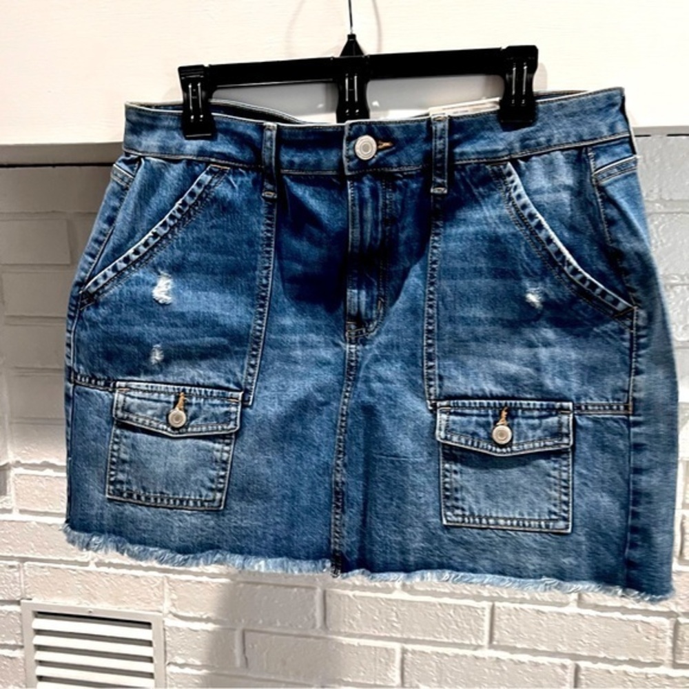 SO Brand Distressed Jean Skirt  NWT Size 17/33W❤️